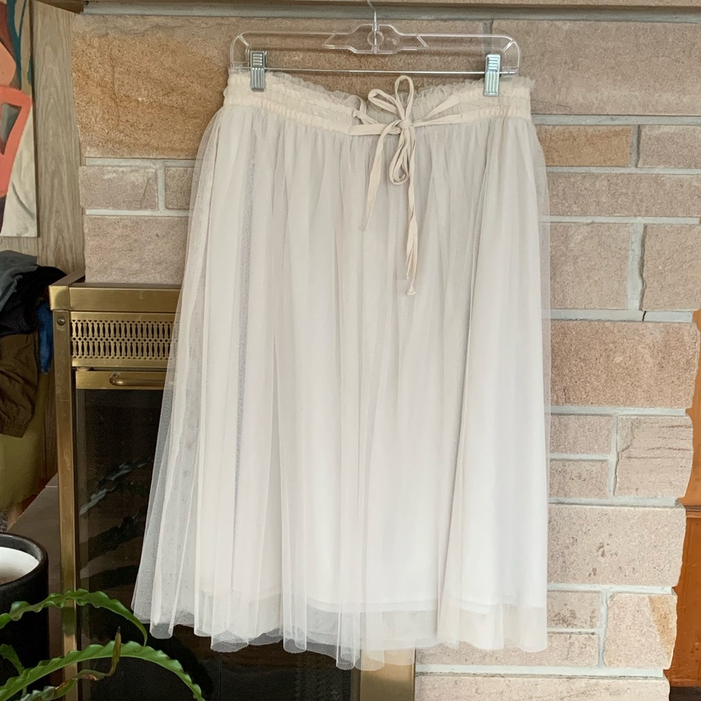 Elegant Cream Tulle Skirt